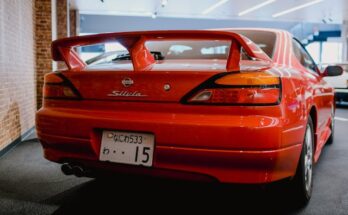 nissan silvia s15 from behind picture